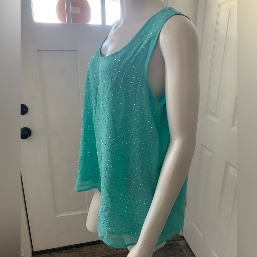 Metaphor stud Tank - Picture 3 of 7